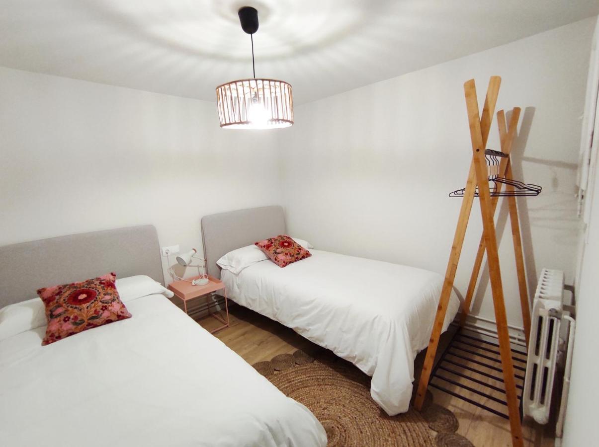 Flor De Lis Apartment Sant Hilari Sacalm Luaran gambar